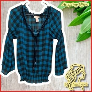 Candie's - Sz S - blue black checkered 2 pc top - trumpet sleeves / bell sleeves